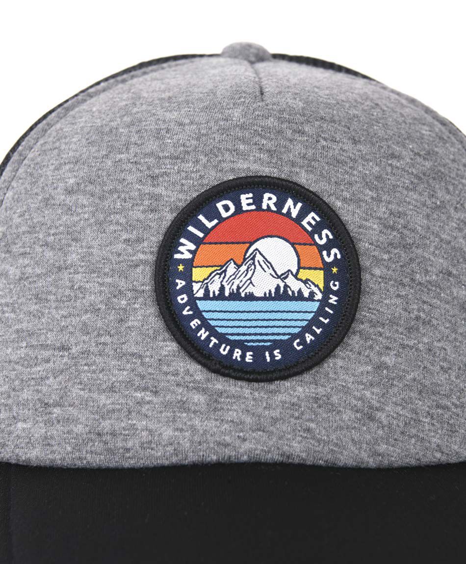 Jockey hombre monta&ntilde;a