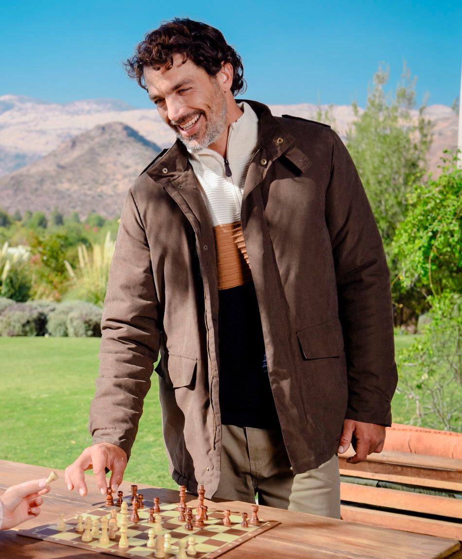 Campera hombre cuello cerrado