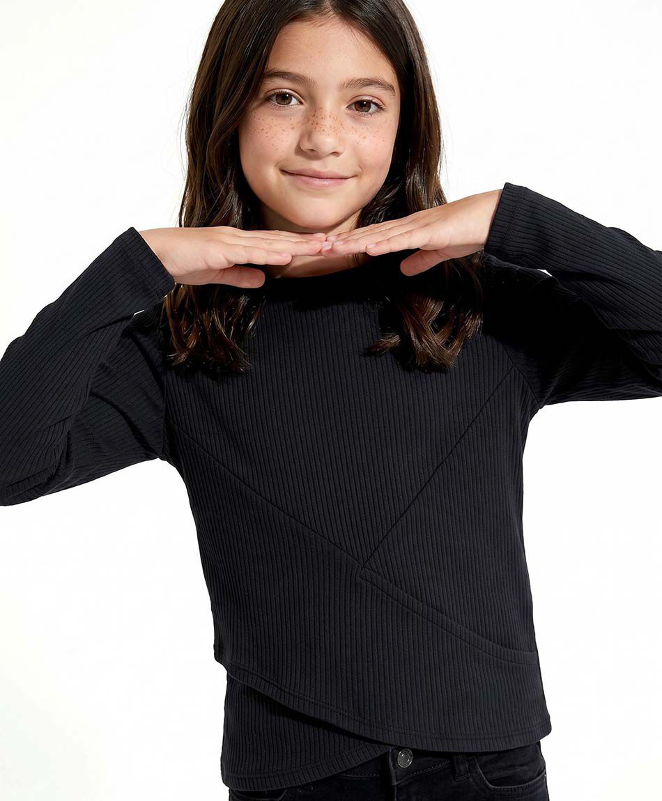 Remera ni&ntilde;a dise&ntilde;o cruzado