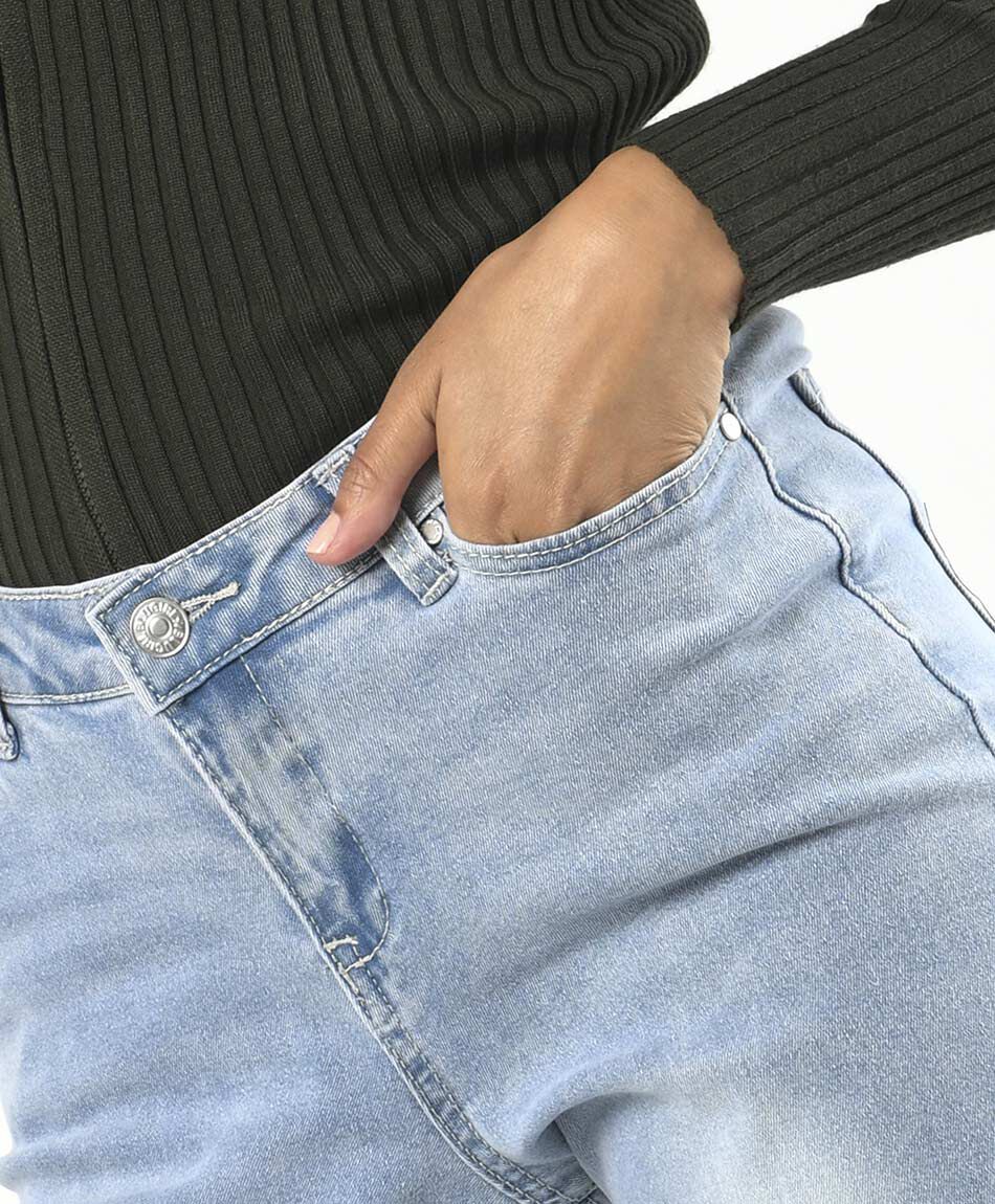 Jeans mujer basta oscura skinny fit