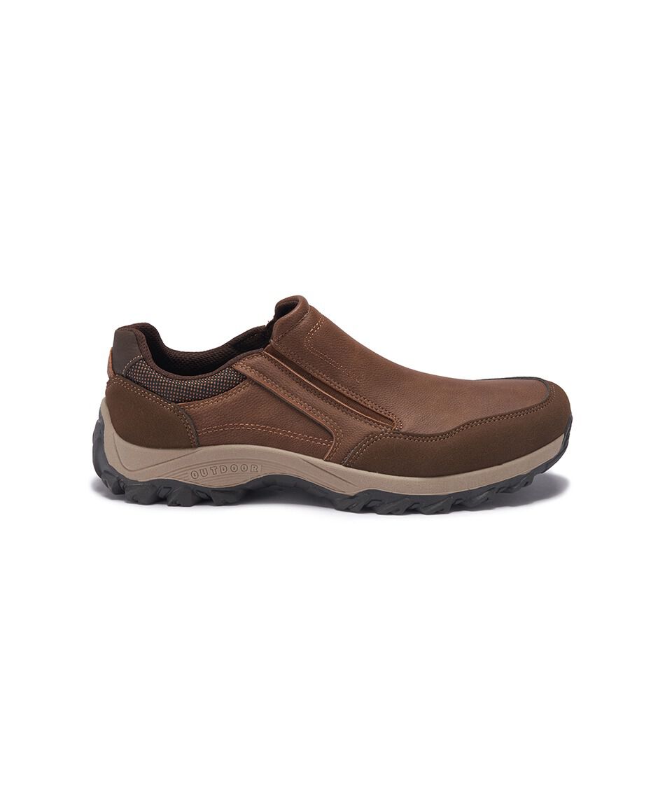 Mocas&iacute;n hombre liso caf&eacute;