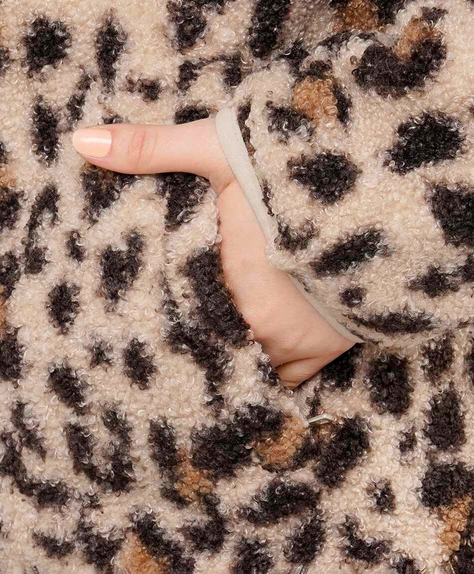 Campera mujer animal print light