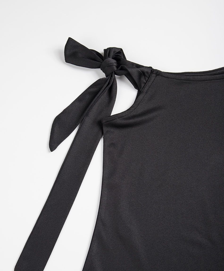 Remera mujer asimetrica lazo negra
