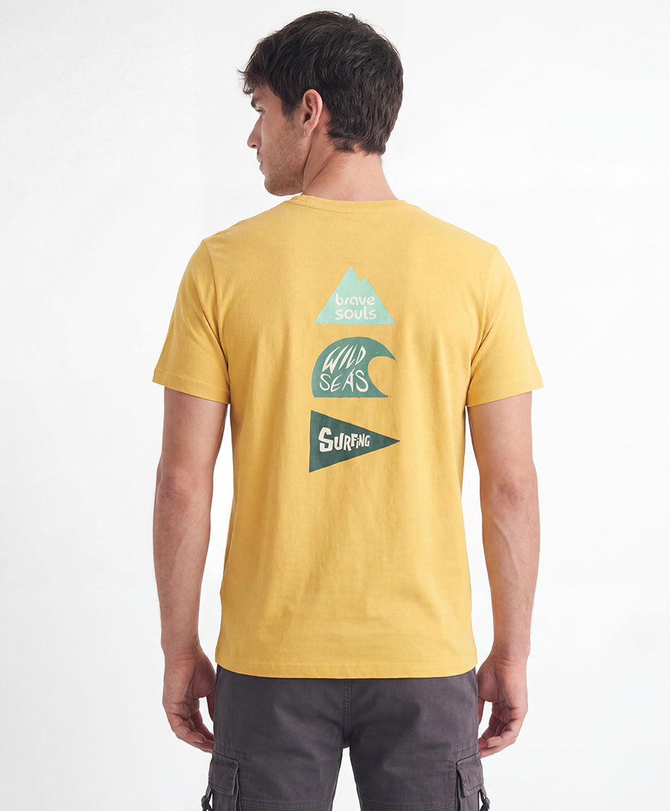 Remera hombre doble estampado figuras