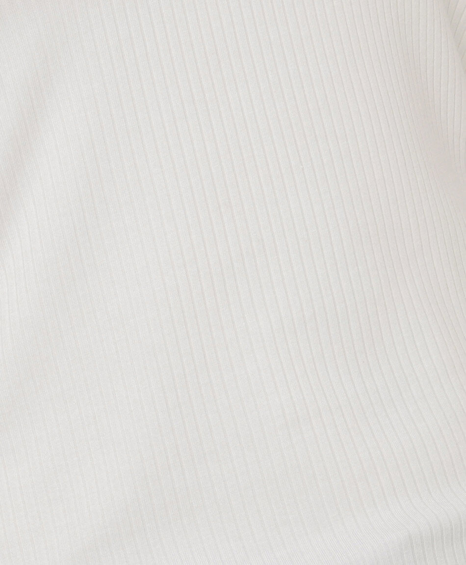 Remera mujer acanalada cuello en v blanca