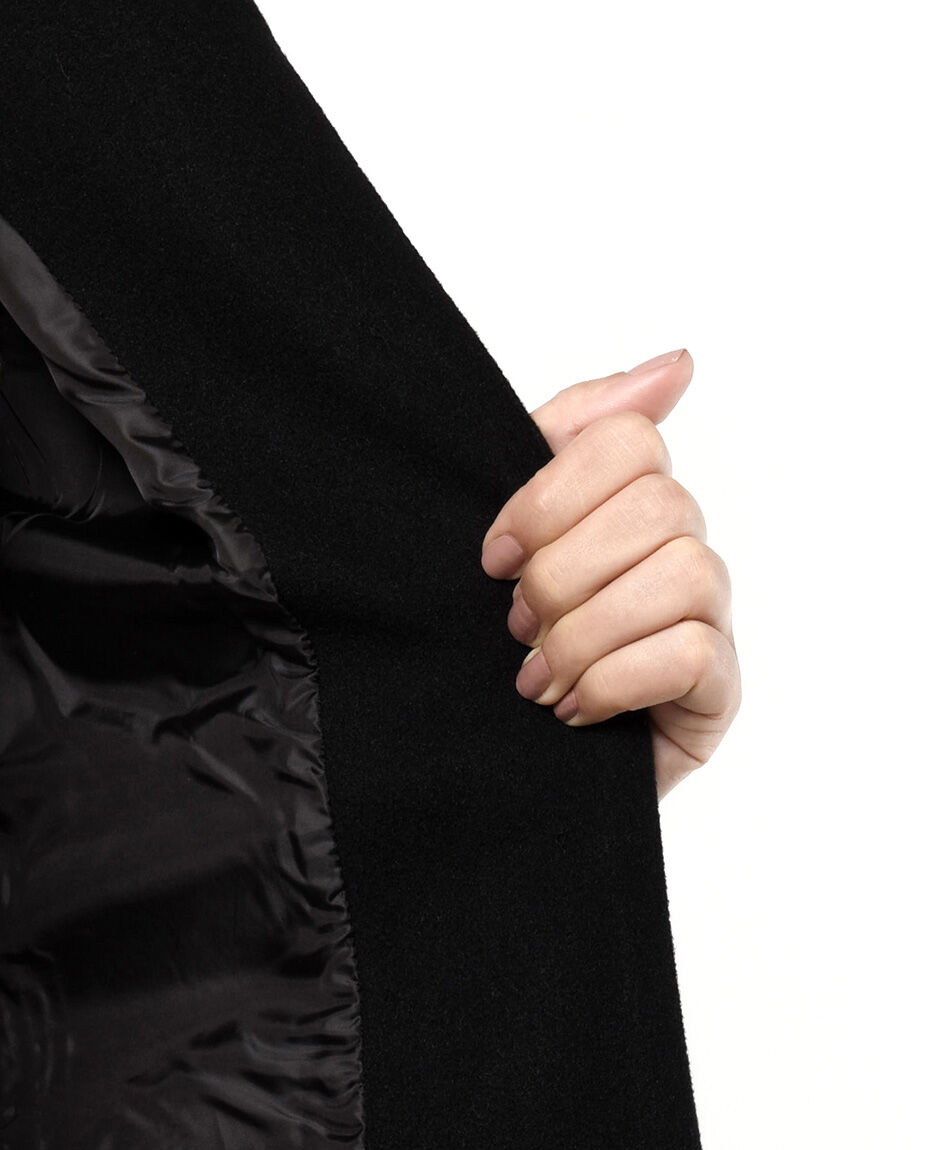 Abrigo mujer botones