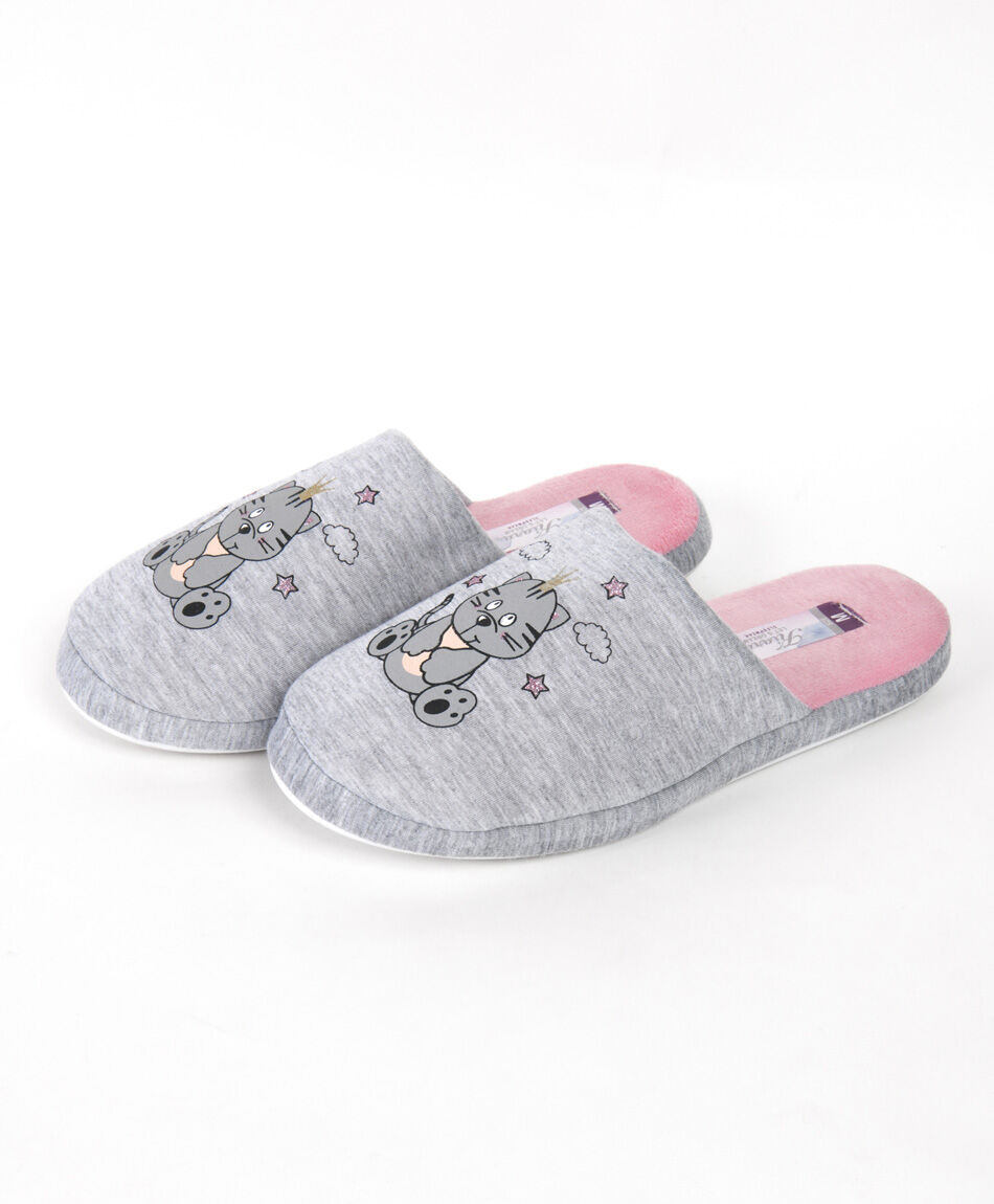 Pantufla mujer gato nubes