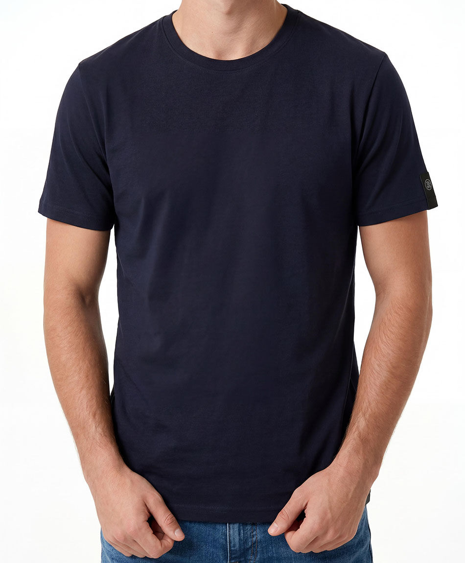 Remera hombre parche manga lisa