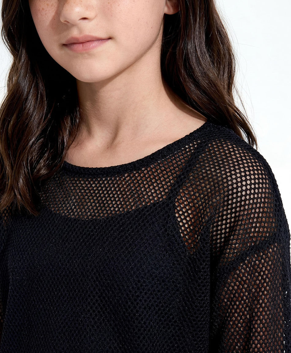 Remera ni&ntilde;a calada negro