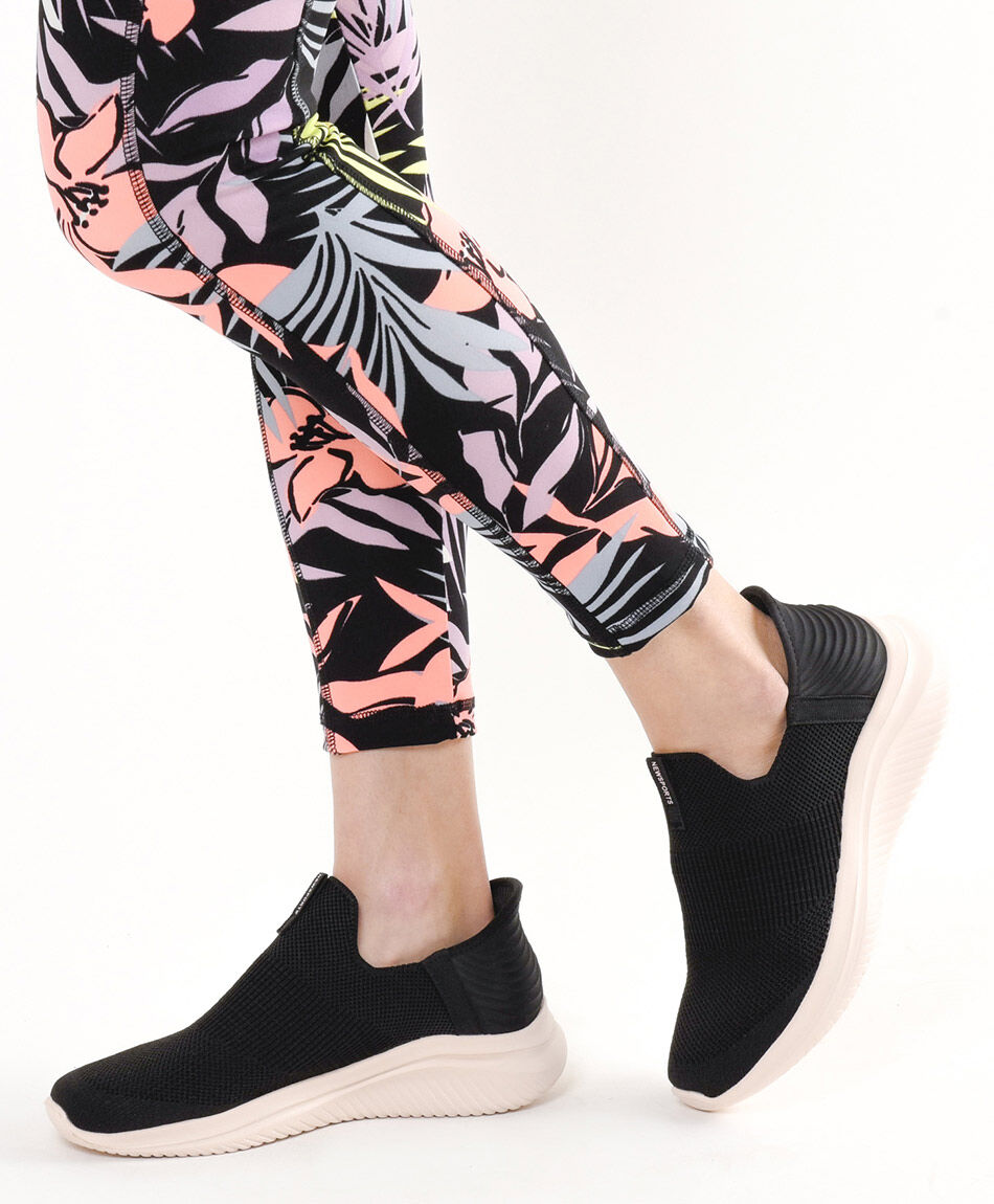 Zapatilla mujer slip on negra
