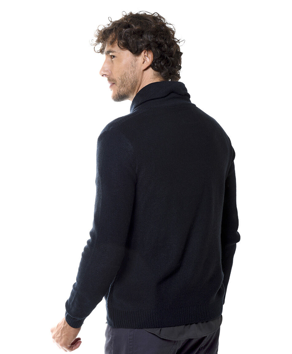 Sweater cuello boton