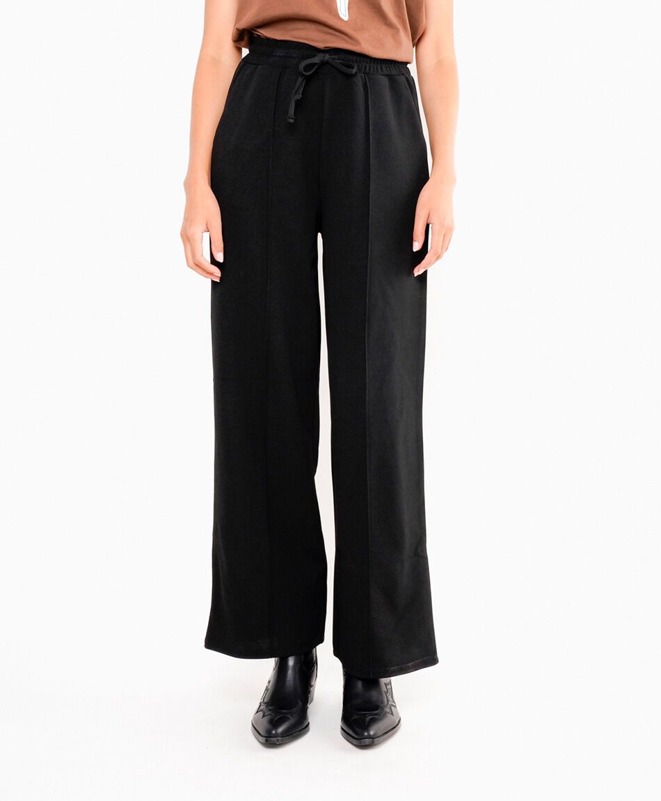 Pantal&oacute;n mujer negro bota ancha