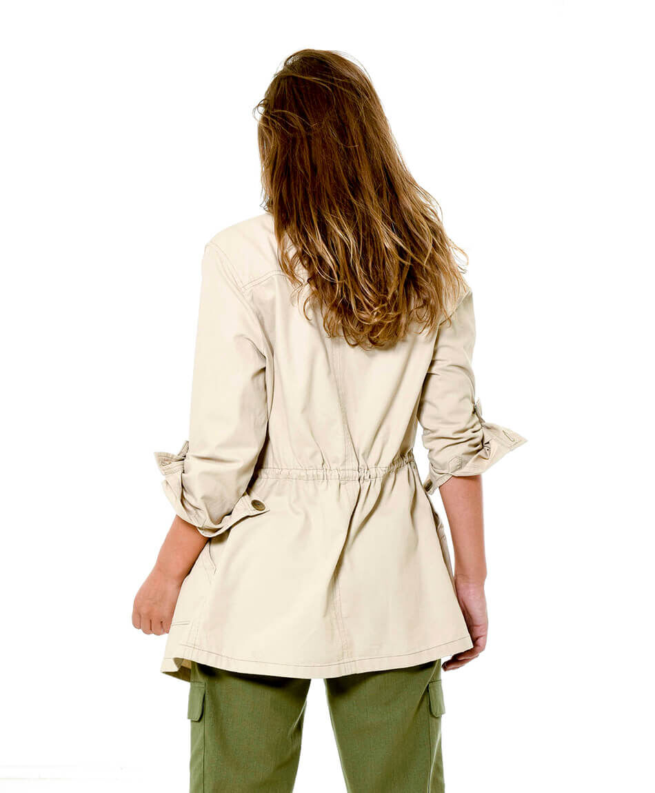 Chaqueta safari bolsillos