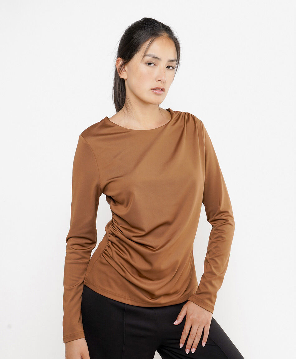 Remera mujer recogido lateral