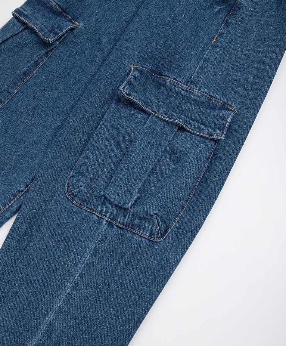 Jeans ni&ntilde;o cargo pretina