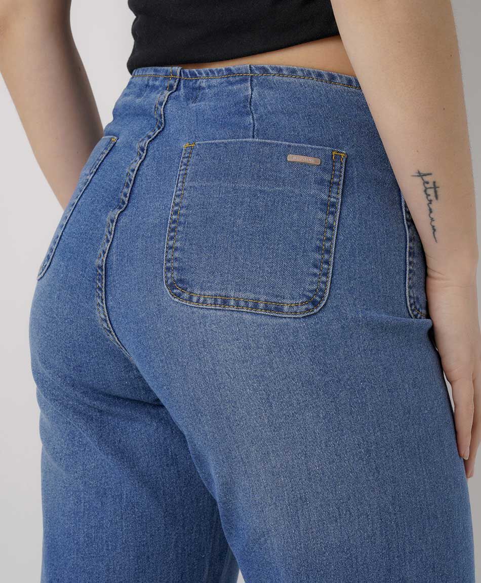 Jeans mujer wide leg bolsillo botones