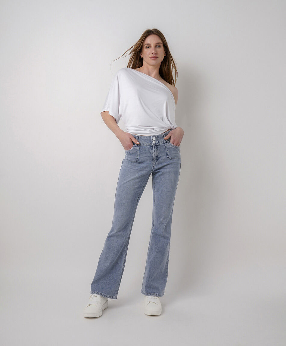 Jeans mujer flare bordado