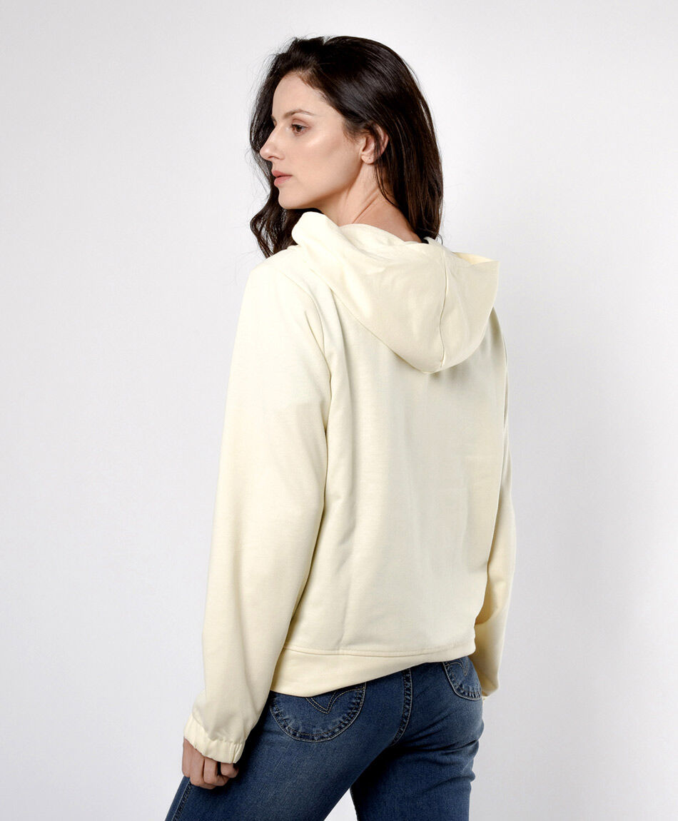 Buzo mujer cl&aacute;sico beige