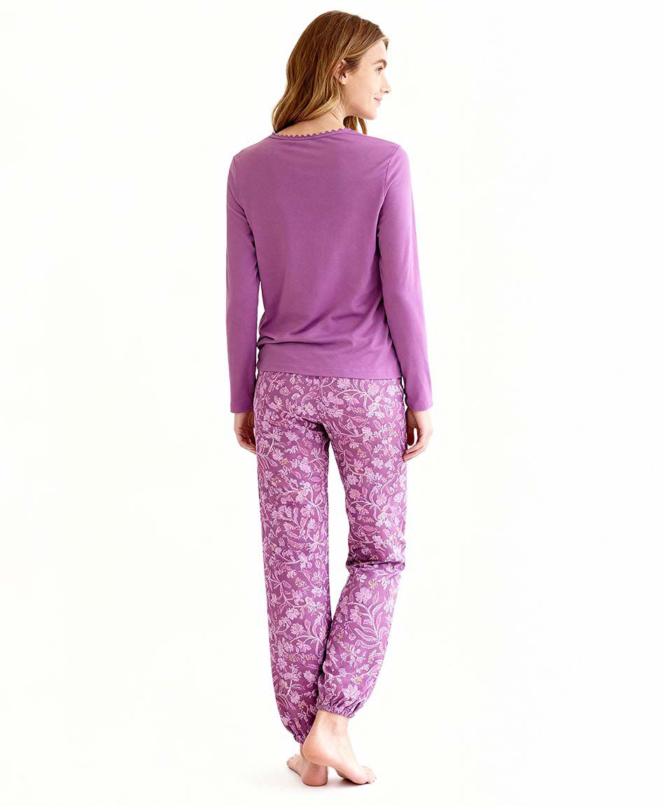 Pijama mujer floreado