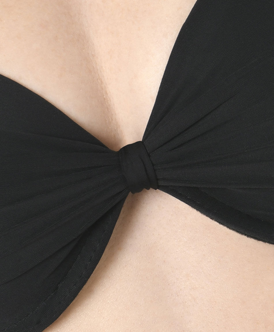 Corpi&ntilde;o mujer nudo l&iacute;neas