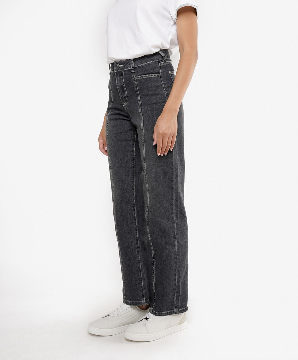 Jeans mujer tachas frontales