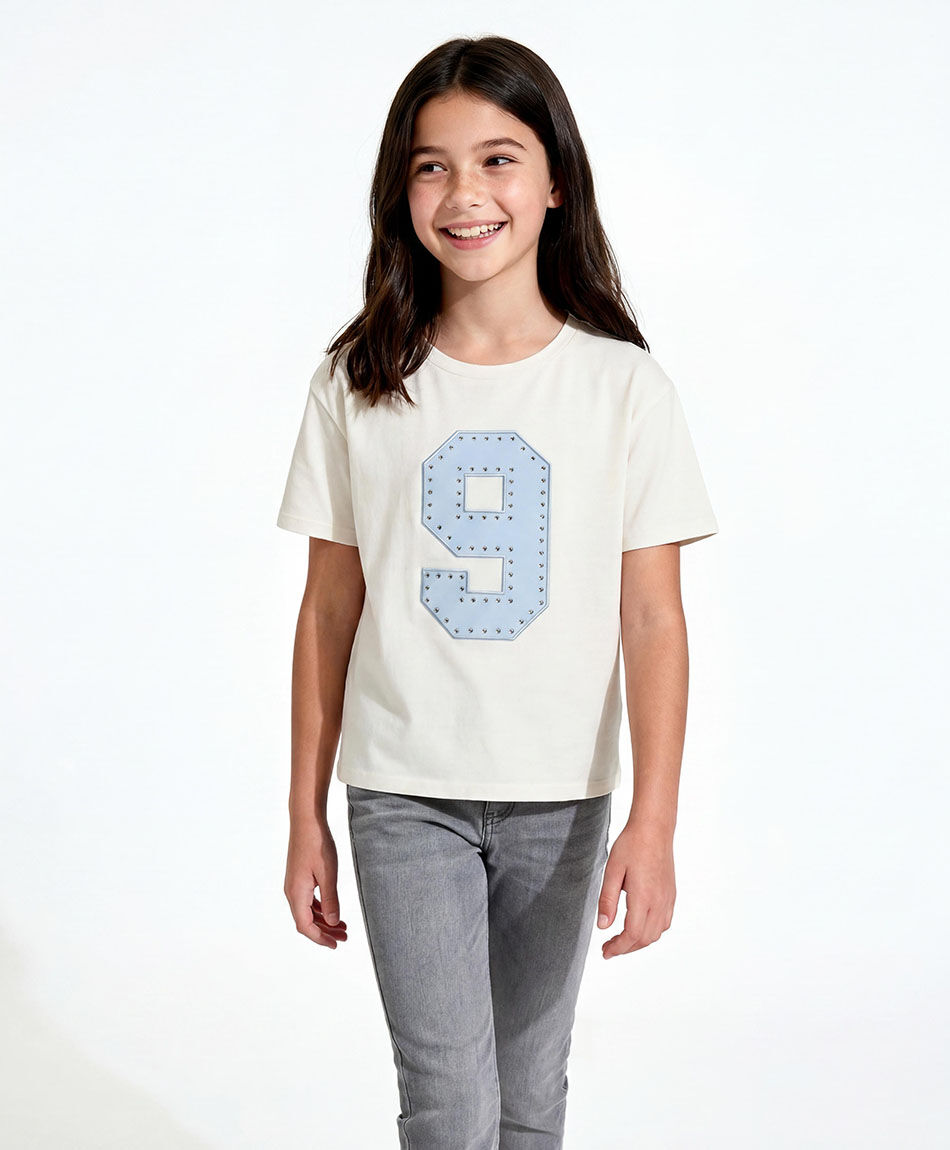 Remera ni&ntilde;a n&uacute;mero 9