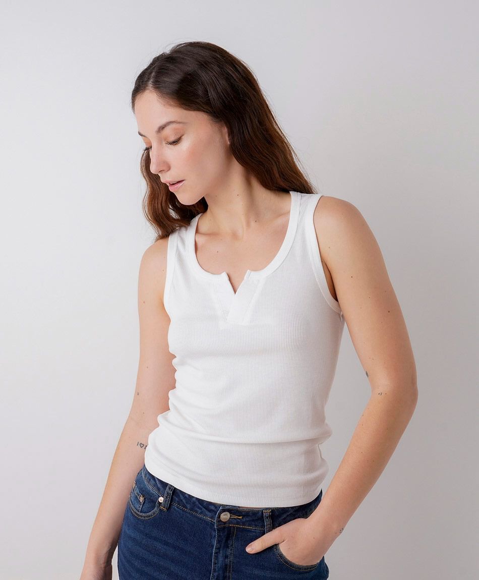 Remera mujer canale escote blanca