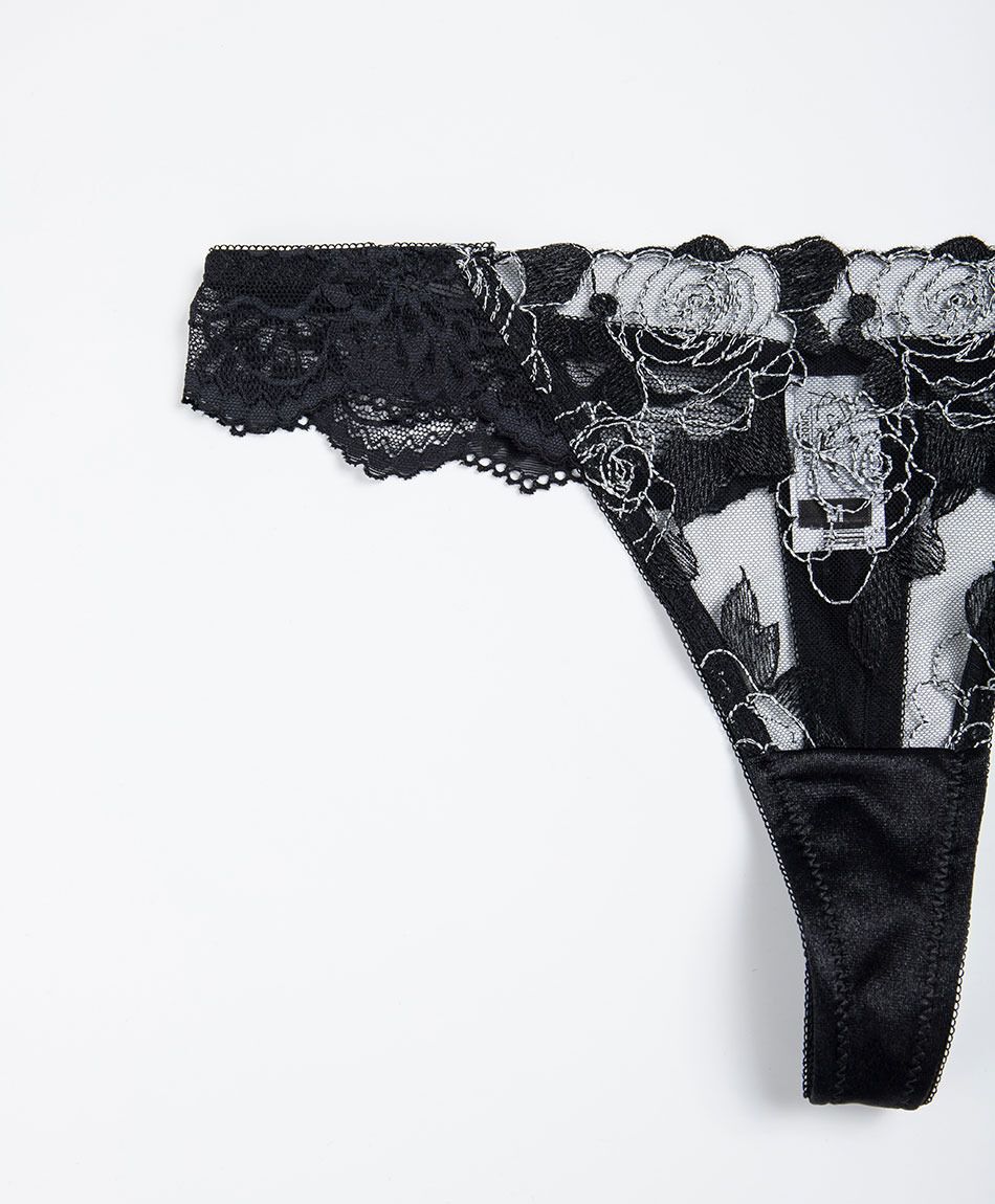 Colaless mujer rosas bordadas