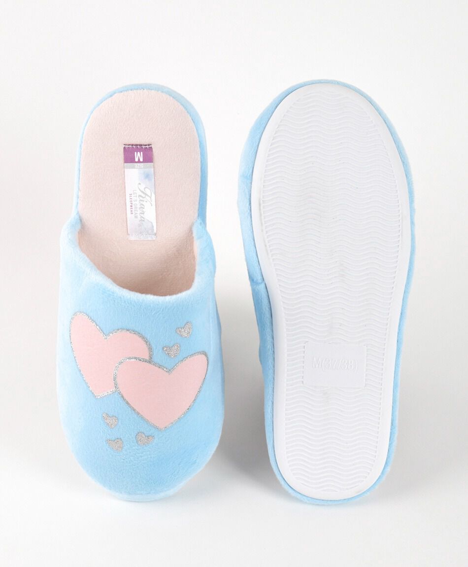Pantufla mujer doble coraz&oacute;n
