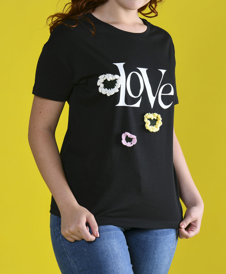 Polera flores crochet