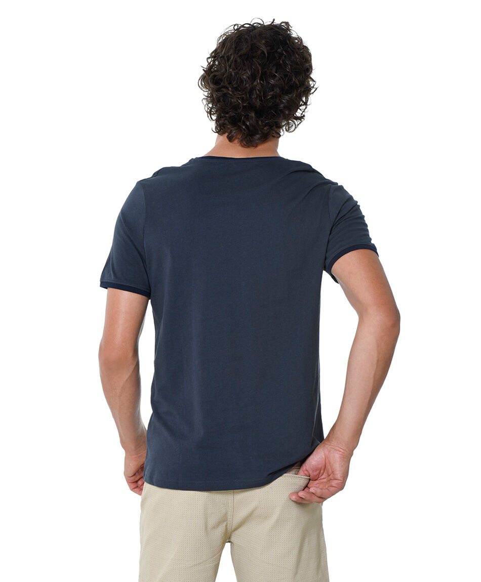 Polera contraste