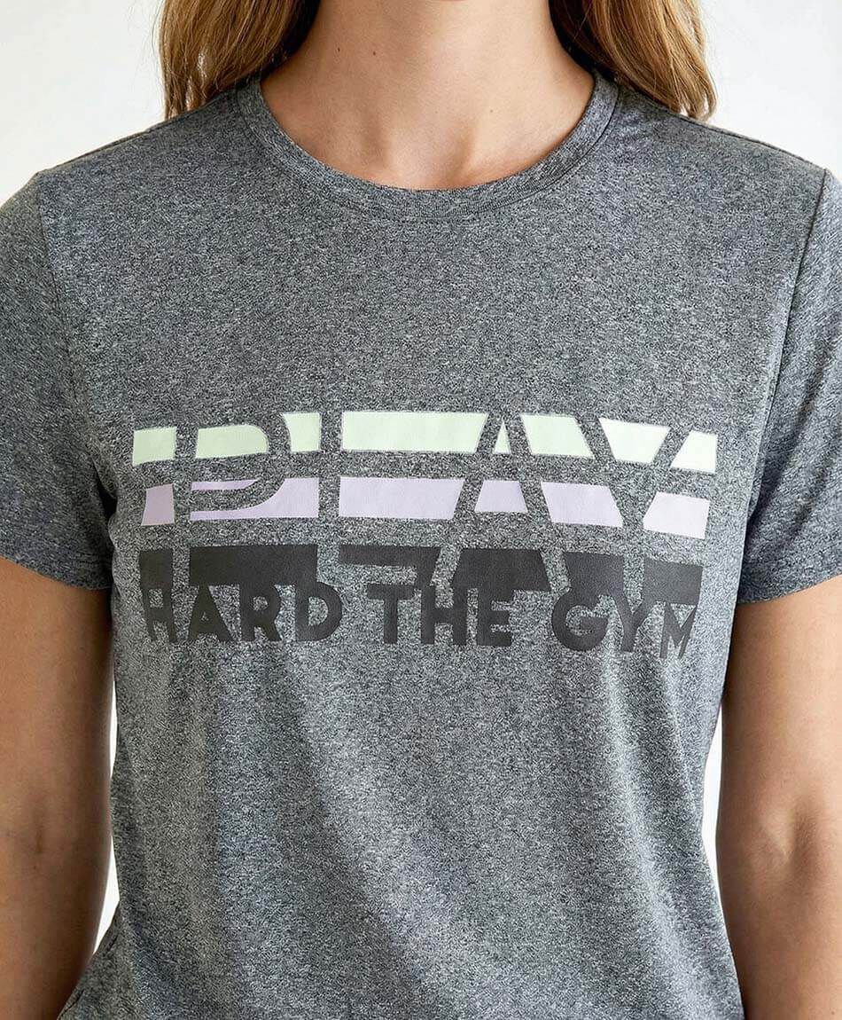 Remera deportiva mujer play hard