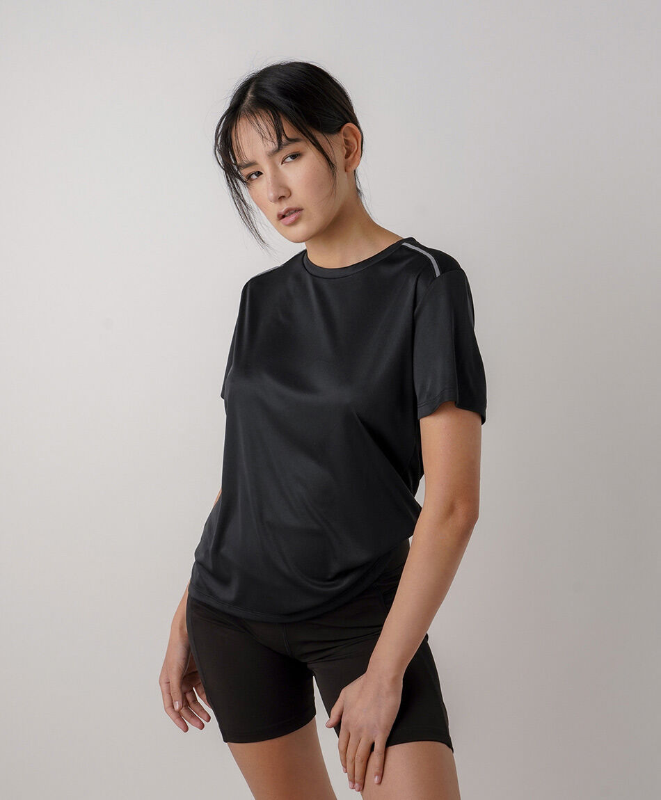 Remera deportiva mujer l&iacute;neas superiores