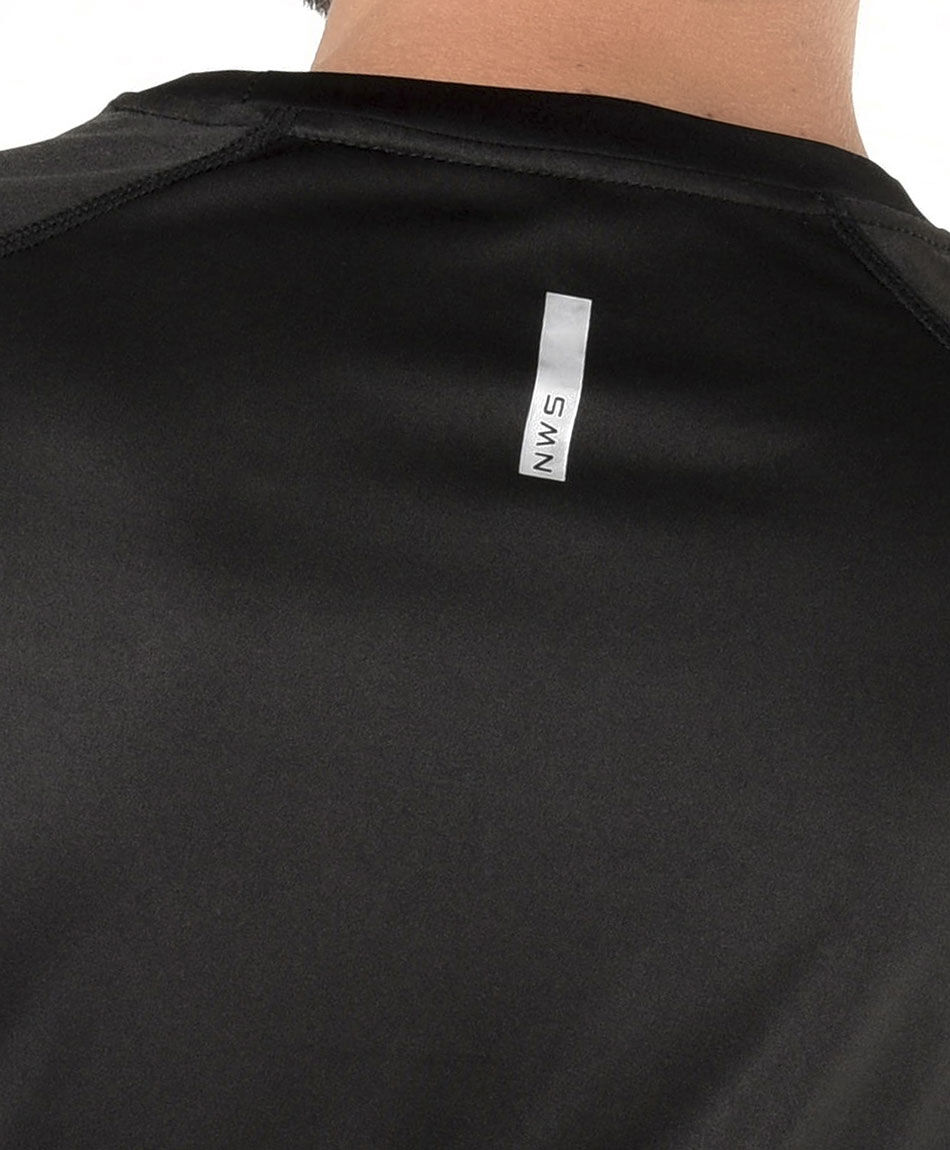 Remera deportiva hombre primera capa