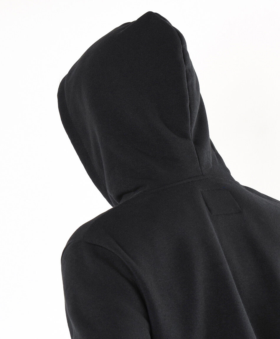 Buzo hombre liso b&aacute;sico negro