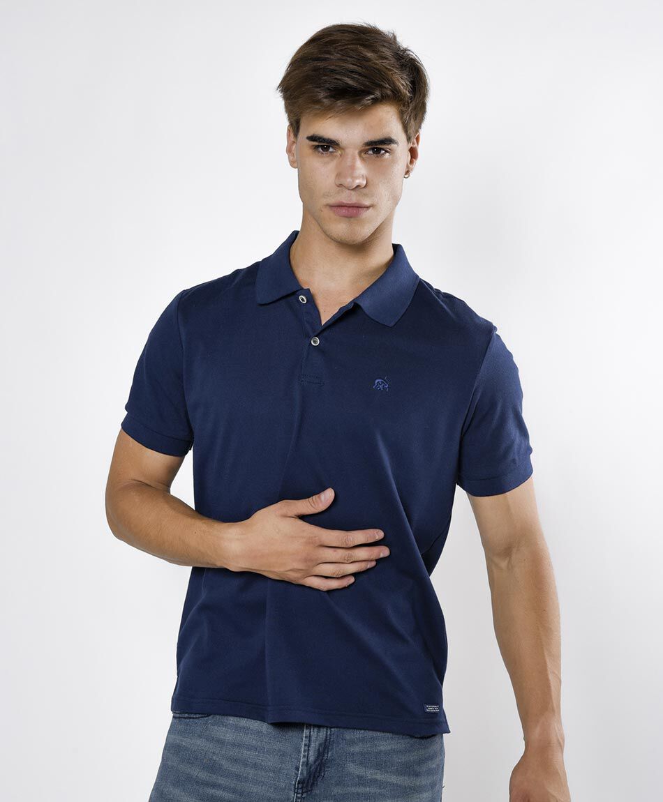 Remera hombre lisa cuello piqu&eacute;