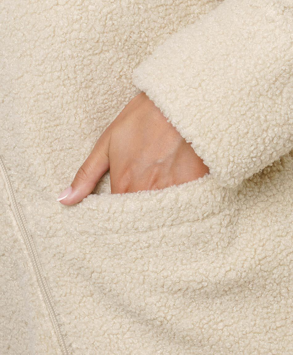 Campera mujer bolsillos frontales