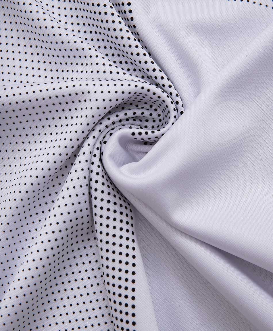 Remera deportiva hombre cuadros puntitos