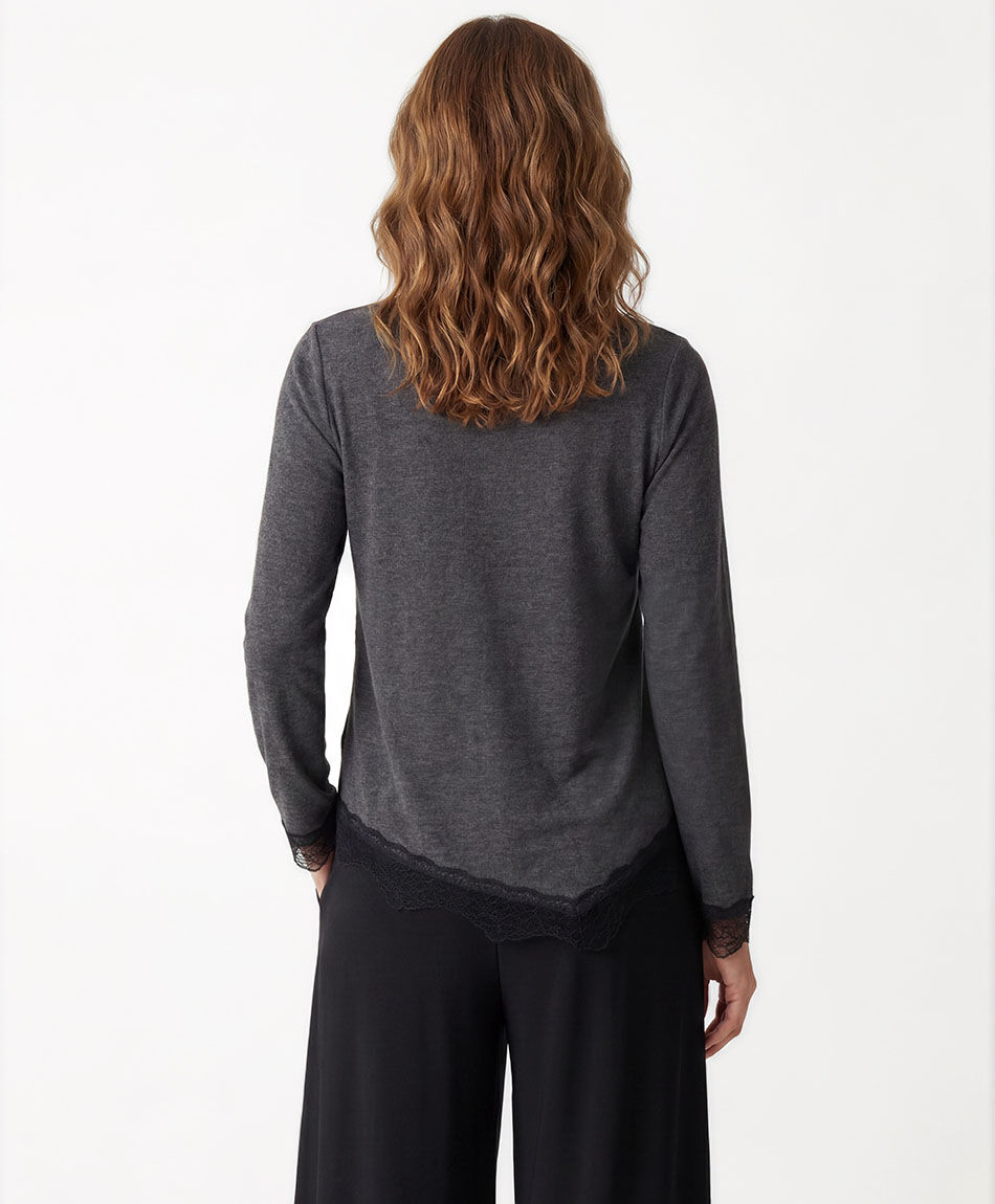 Remera mujer encaje bordes