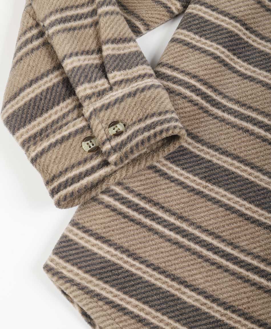 Campera hombre le&ntilde;adora l&iacute;neas
