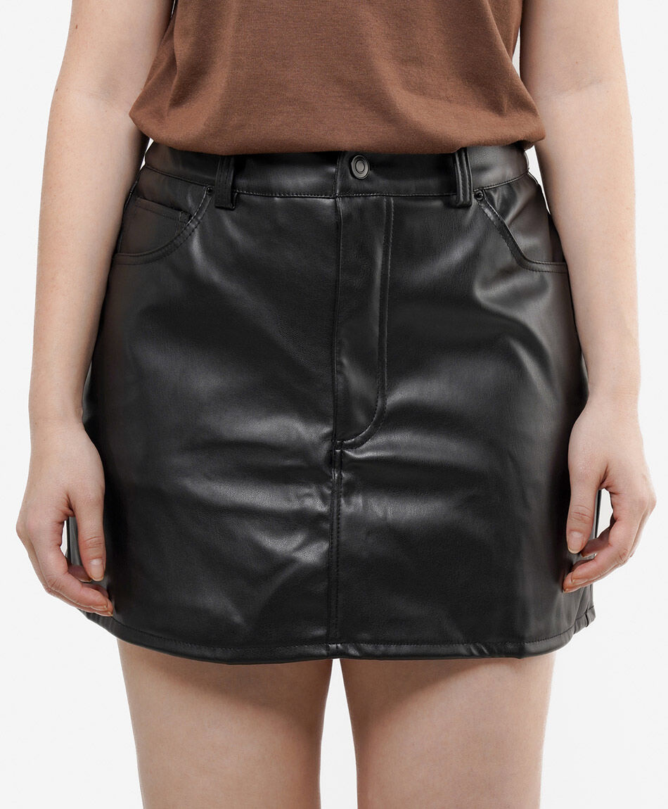 Mini pollera mujer short eco cuero negra