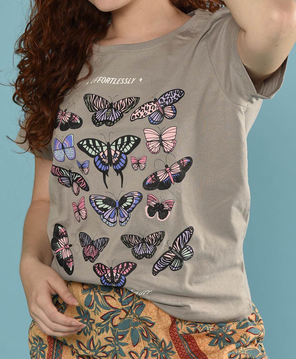 Polera mariposas
