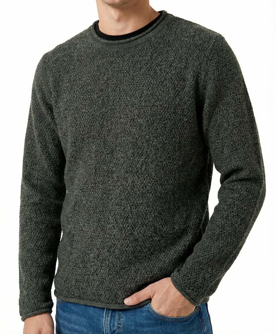 Sweater hombre terminaciones enrolladas