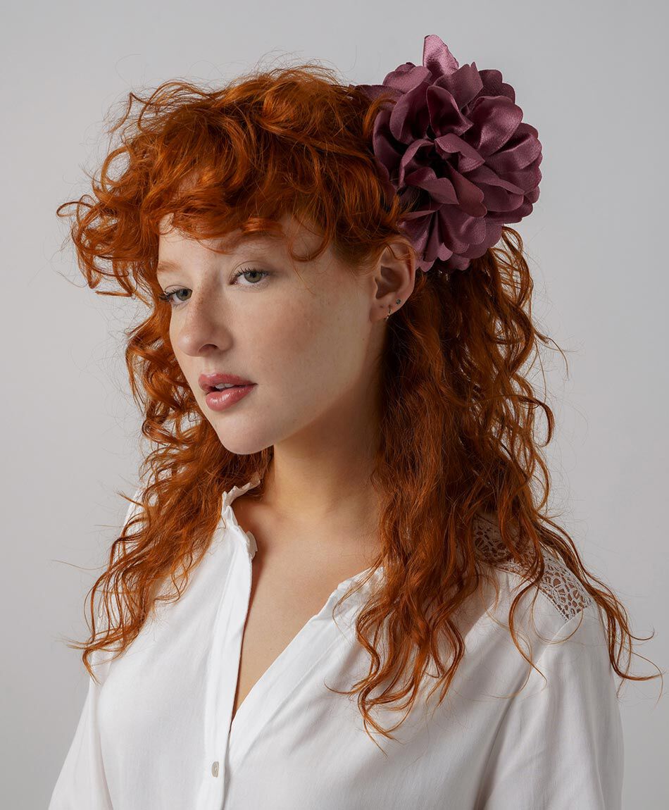 Pinche mujer flor rosada
