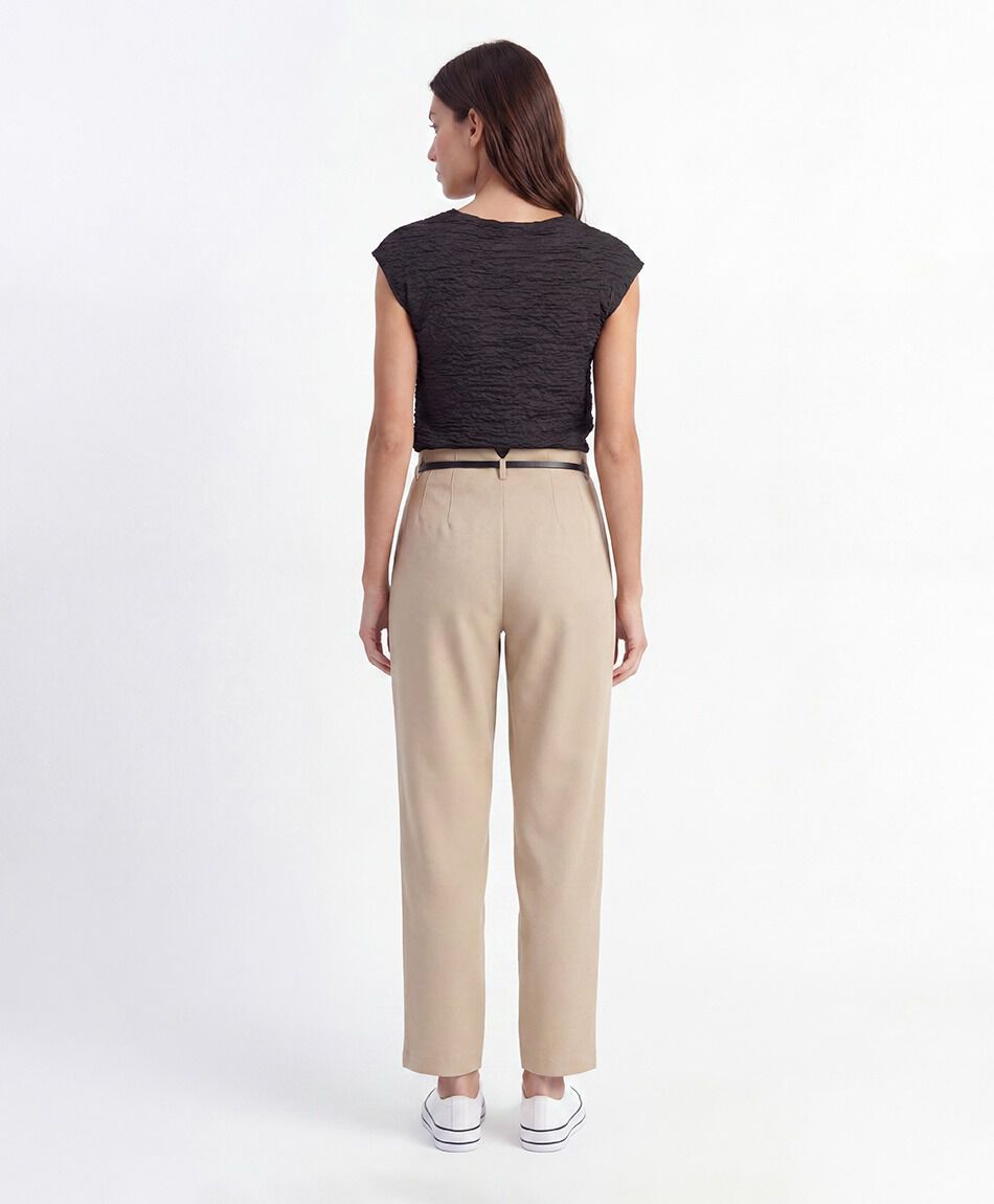 Pantal&oacute;n mujer cintur&oacute;n tiro alto