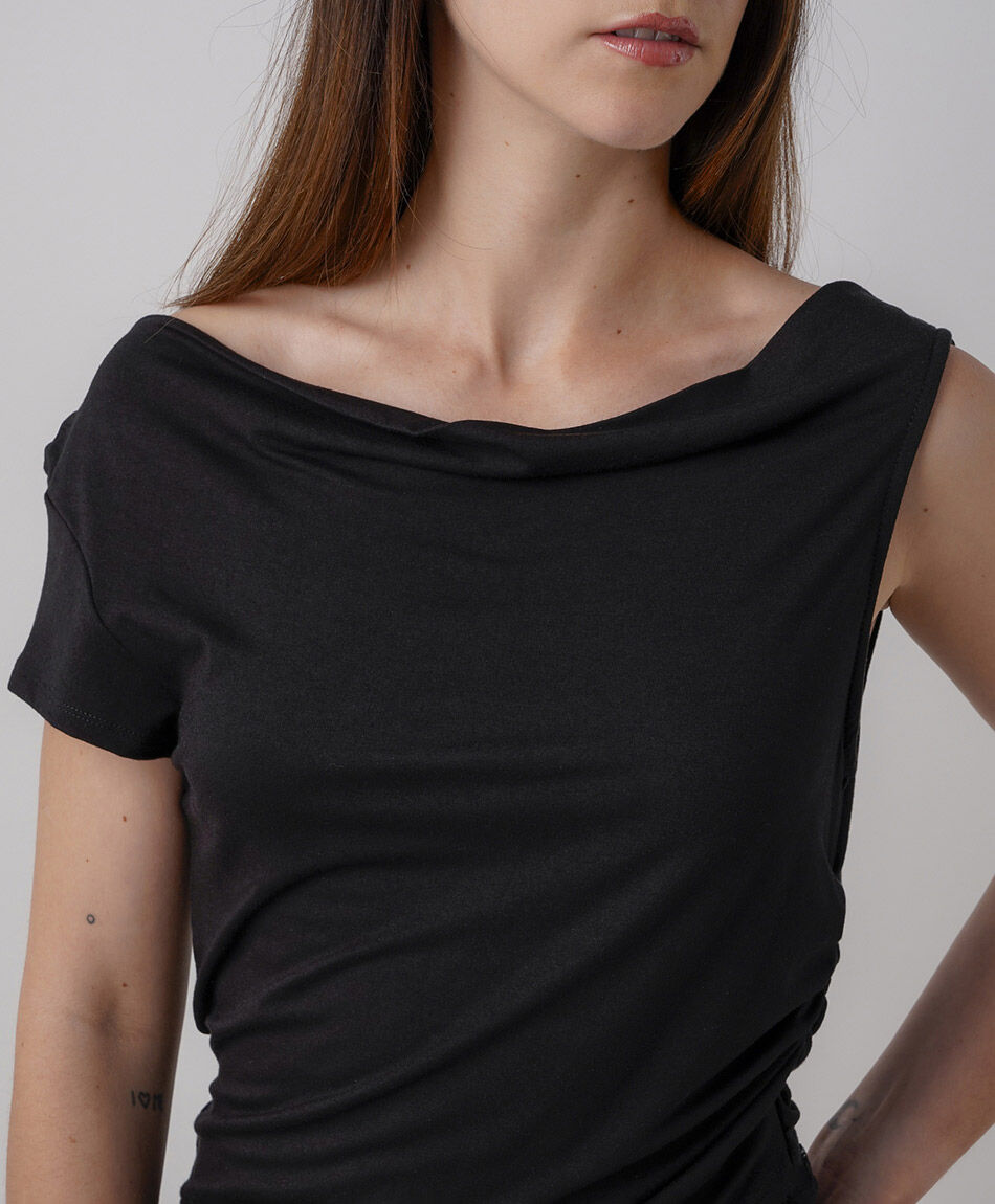 Remera mujer doble encaje