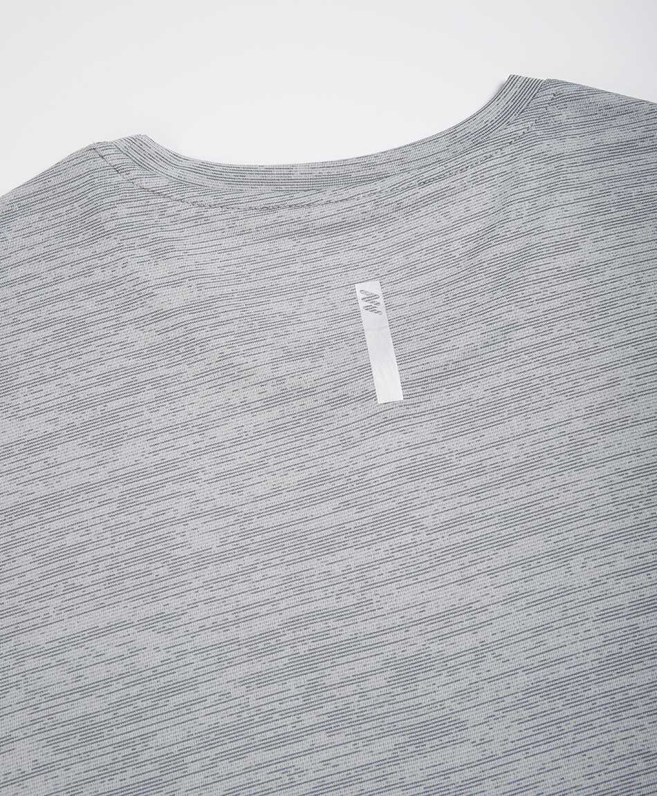 Remera deportiva hombre contraste gris