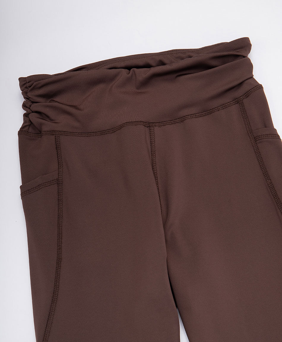 Calza deportiva mujer tiro alto cafe