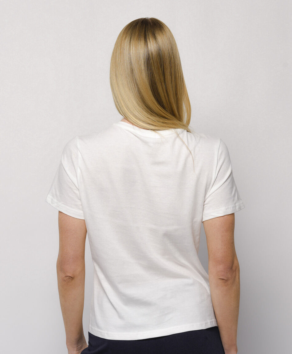 Remera mujer frase perlas