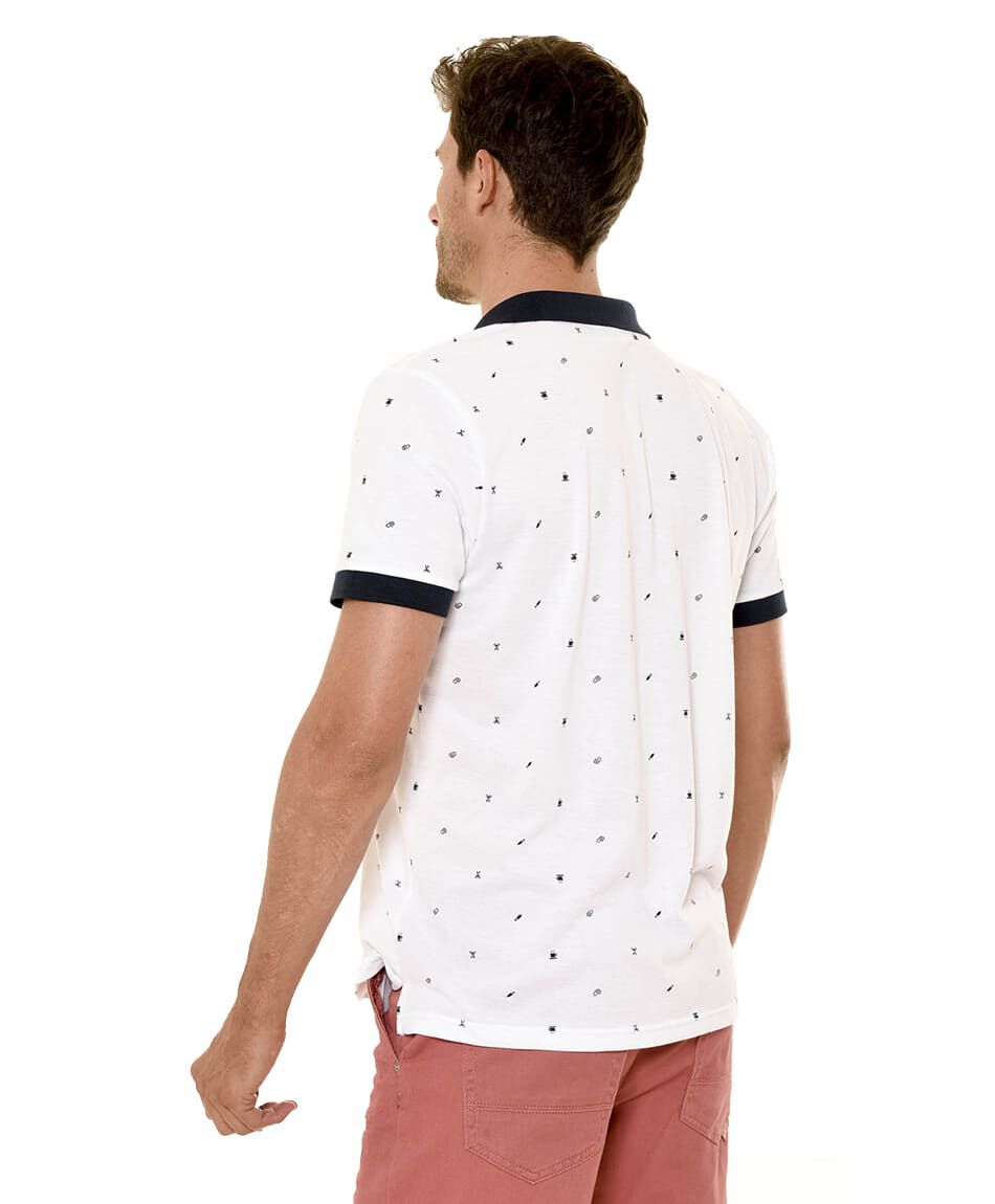 Polera cuello print